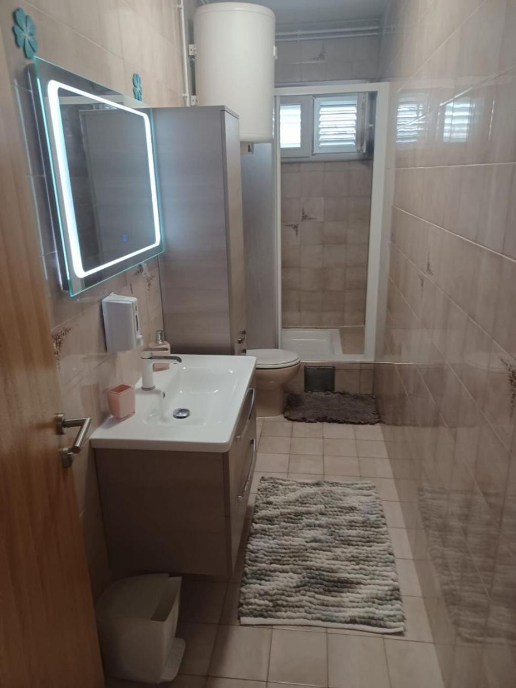 Apartments Marija โตรกีร์ ภายนอก รูปภาพ