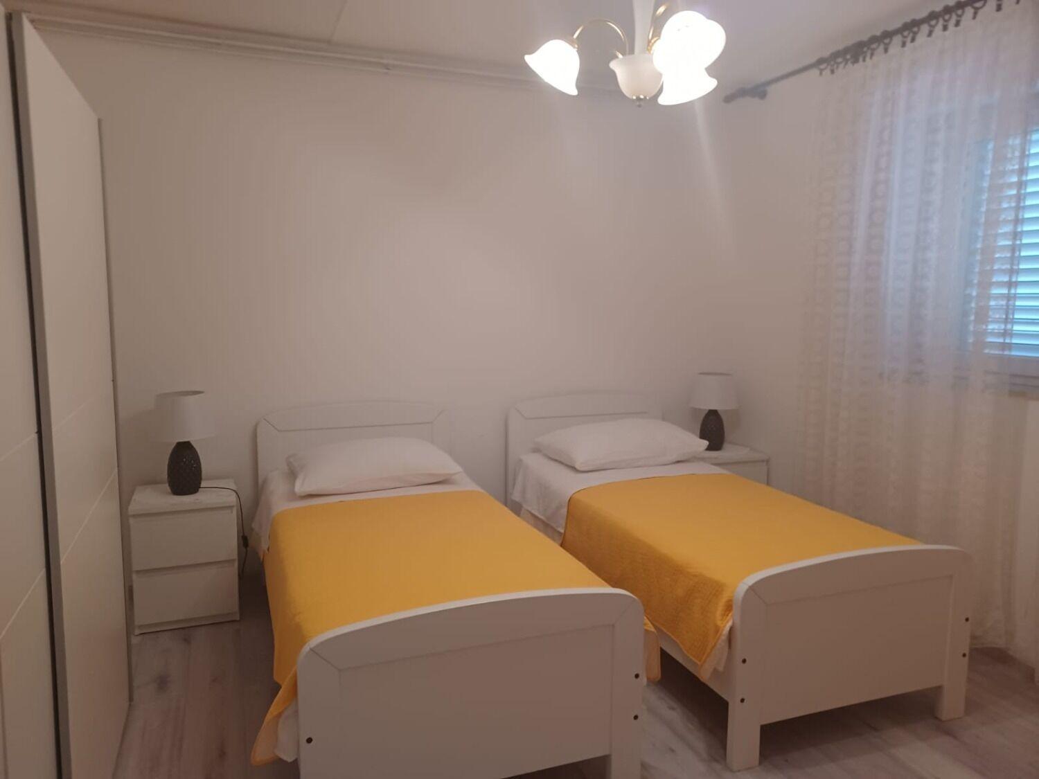 Apartments Marija โตรกีร์ ภายนอก รูปภาพ