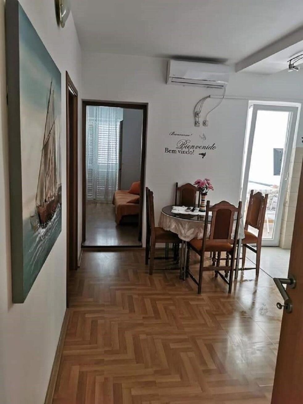 Apartments Marija โตรกีร์ ภายนอก รูปภาพ