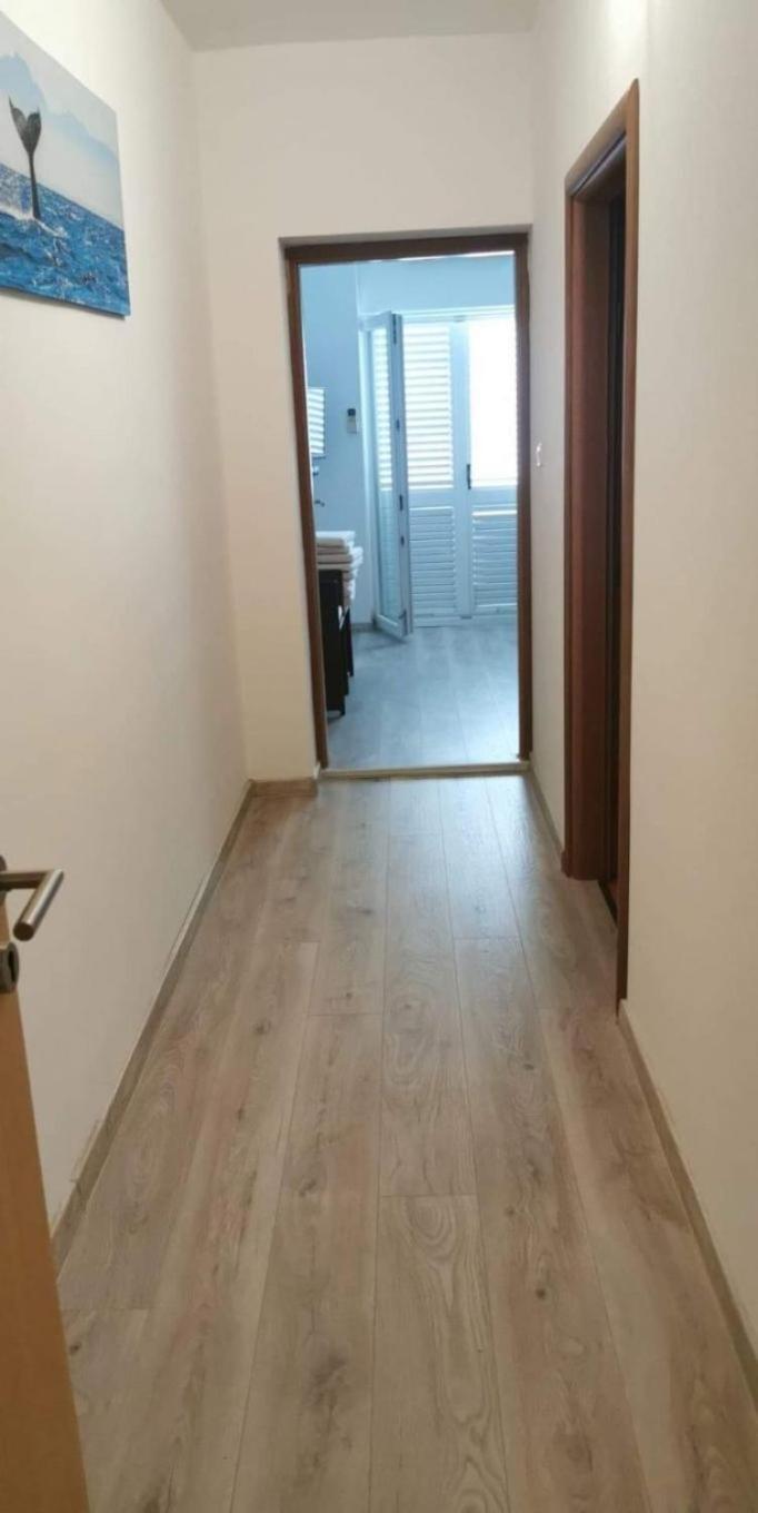 Apartments Marija โตรกีร์ ภายนอก รูปภาพ